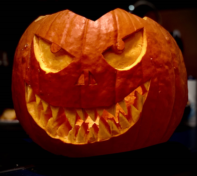 halloween_punpkin_01.jpg halloween_punpkin_01.jpg